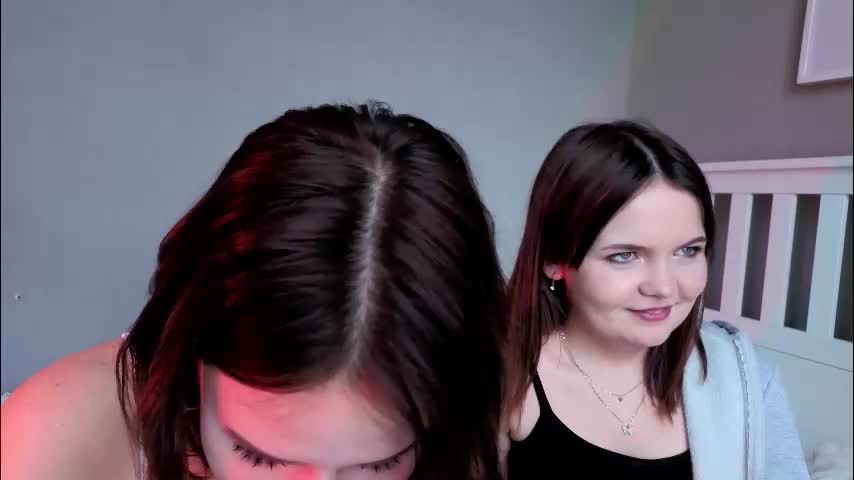 mini_bunny_mini Cam Model Chat October 6, 2025