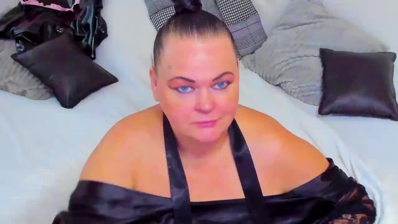 MilanaBiegert Cam Model Chat October 6, 2025