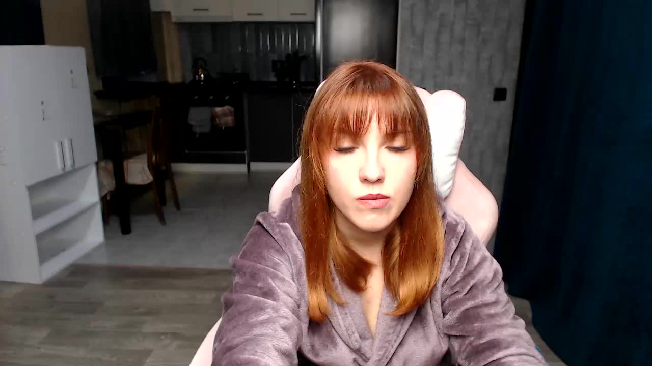 Regimasmile Cam Model Chat October 6, 2025