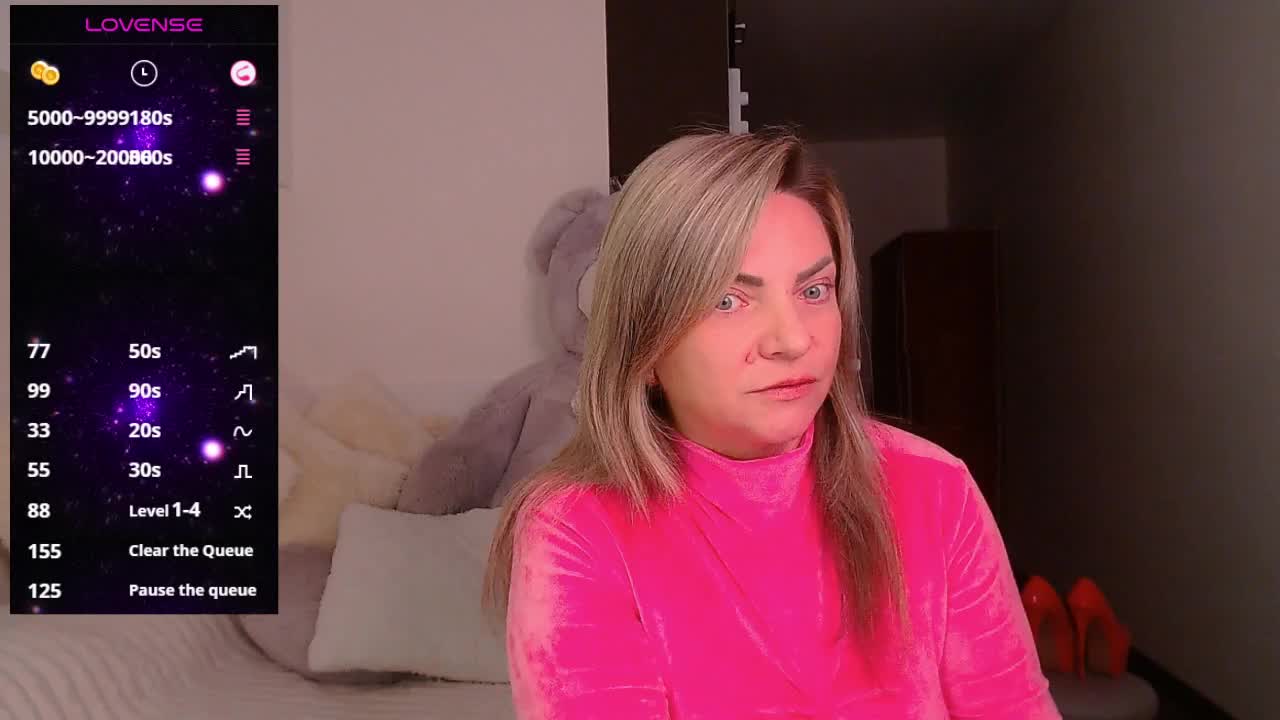 TerriLaxxx Cam Model Chat October 6, 2025