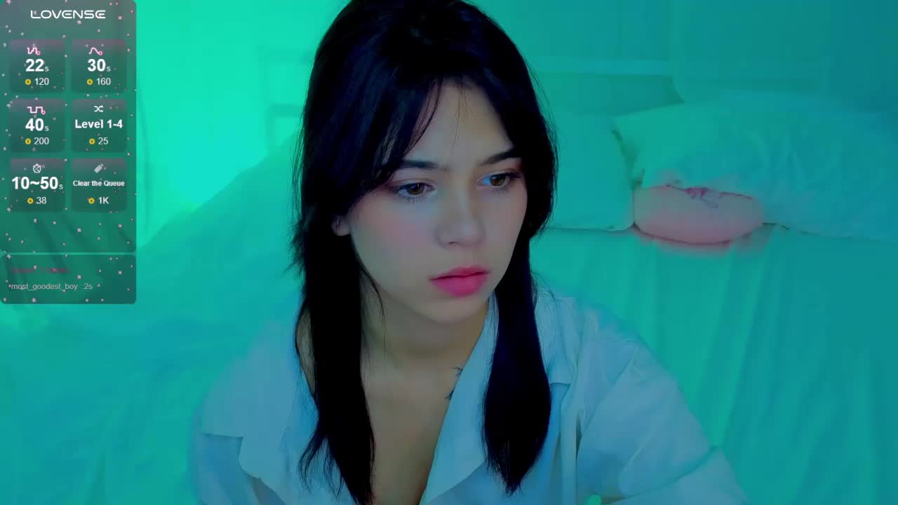 CoralineJones Cam Model Chat October 6, 2025