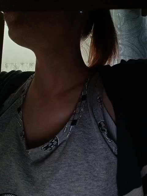 MissHamilton23 Cam Model Chat October 6, 2025