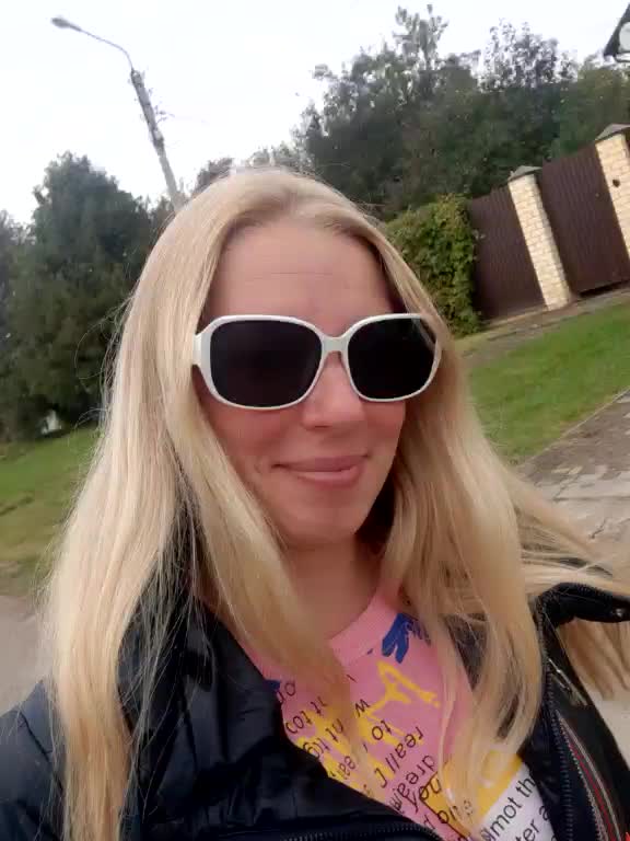 -nelya- Cam Model Chat October 6, 2025