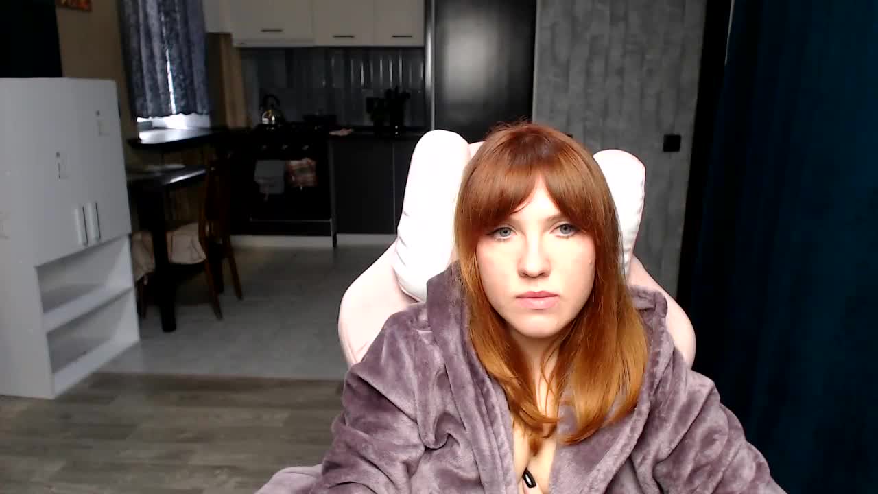 Regimasmile Cam Model Chat October 6, 2025