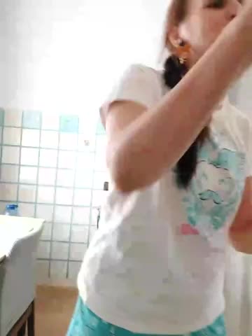 LisaLovHoney Cam Model Chat October 6, 2025