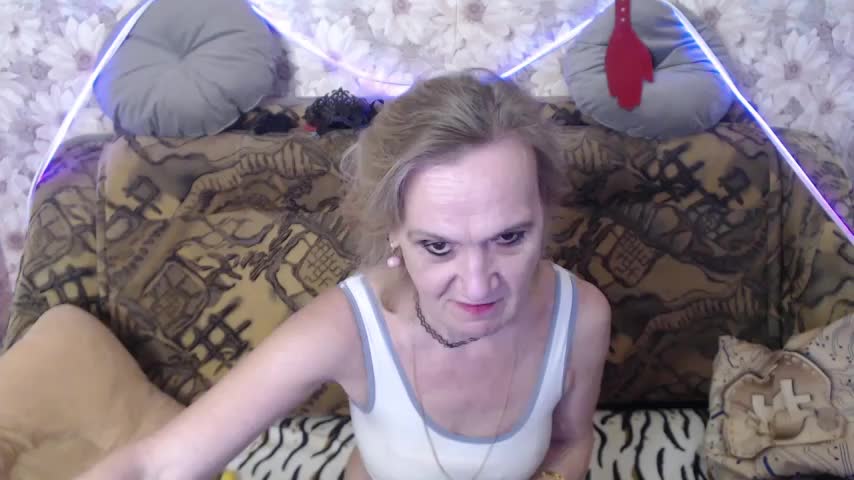 MissBekker Cam Model Chat October 6, 2025