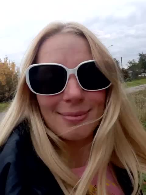 -nelya- Cam Model Chat October 6, 2025