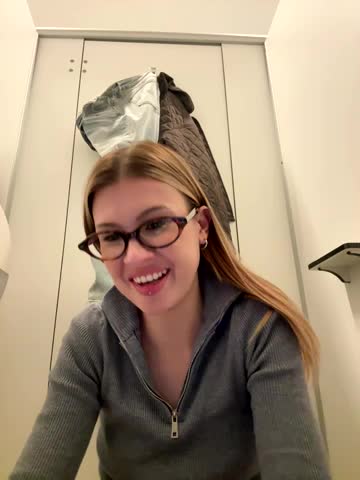 RinaCat Cam Model Chat October 6, 2025