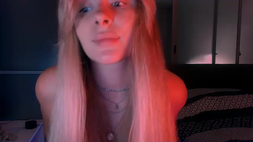 Eva_Jaya Cam Model Chat October 6, 2025