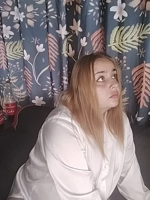 O-Juicy-pussy Cam Model Chat October 6, 2025