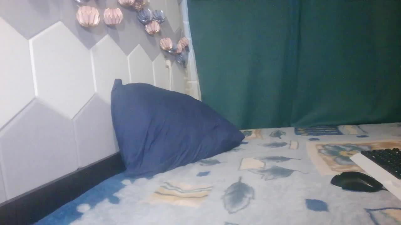 Yagodka78 Cam Model Chat October 6, 2025