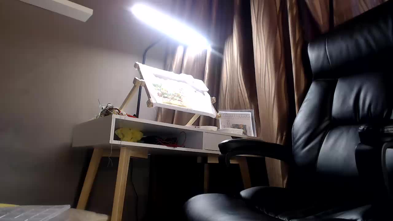 Succubus13 Cam Model Chat October 6, 2025