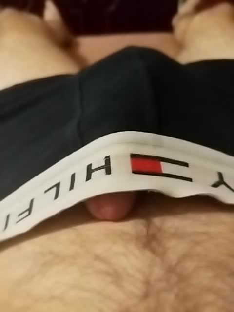 Mickey_17 Cam Model Chat October 6, 2025