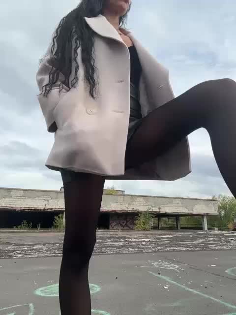 Liana-fit8 Cam Model Chat October 6, 2025