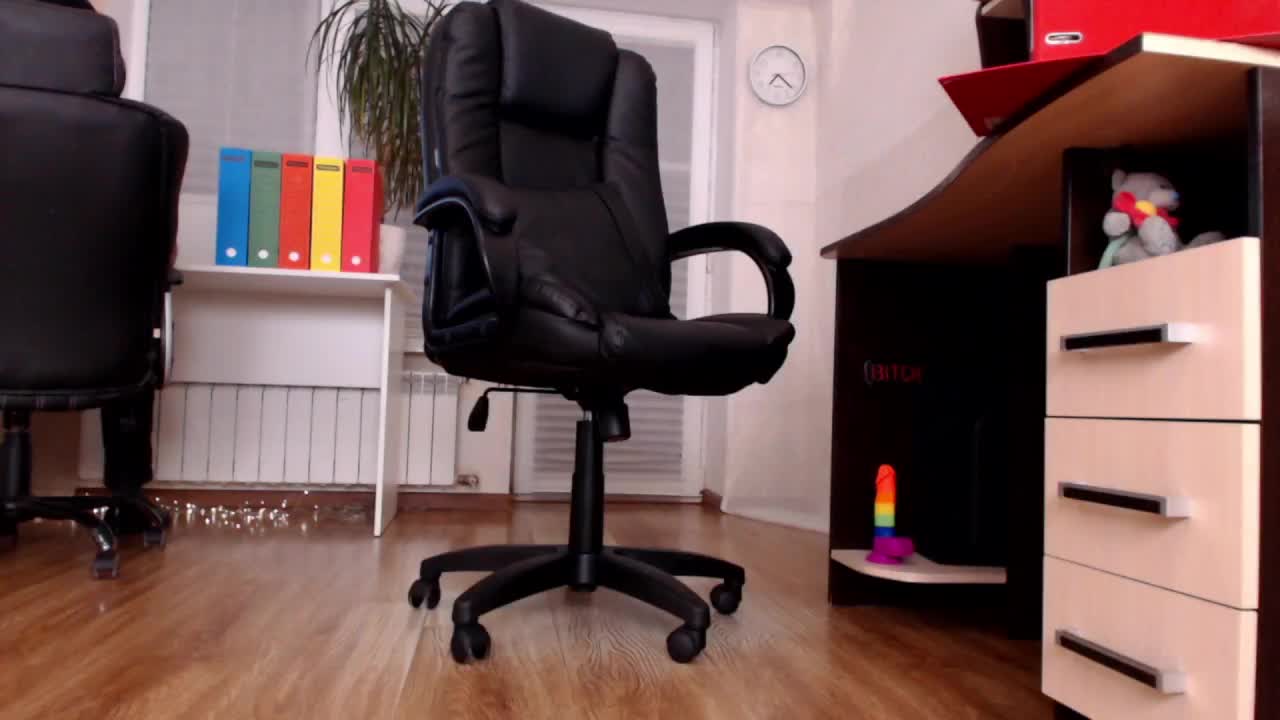 Carrie1337 Cam Model Chat October 6, 2025