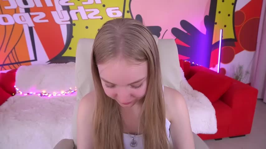 EmilySunshineS Cam Model Chat October 7, 2025