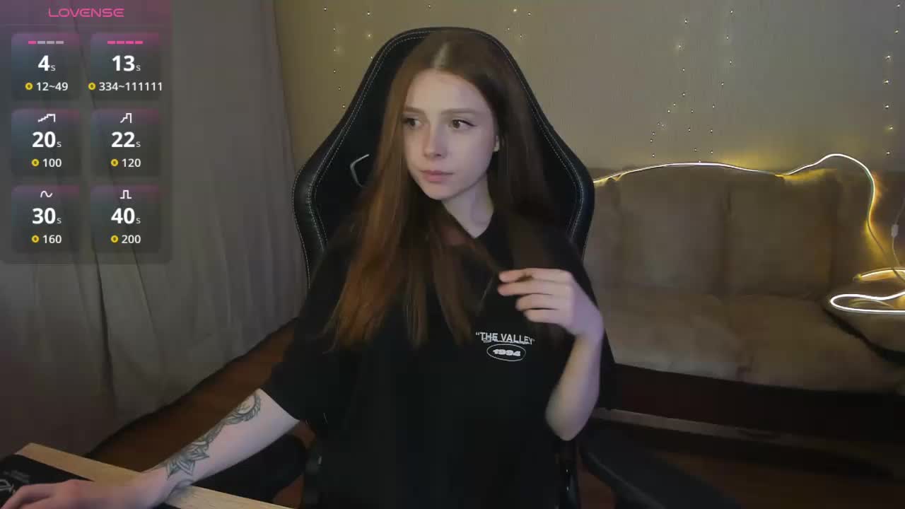 Giai Cam Model Chat October 7, 2025