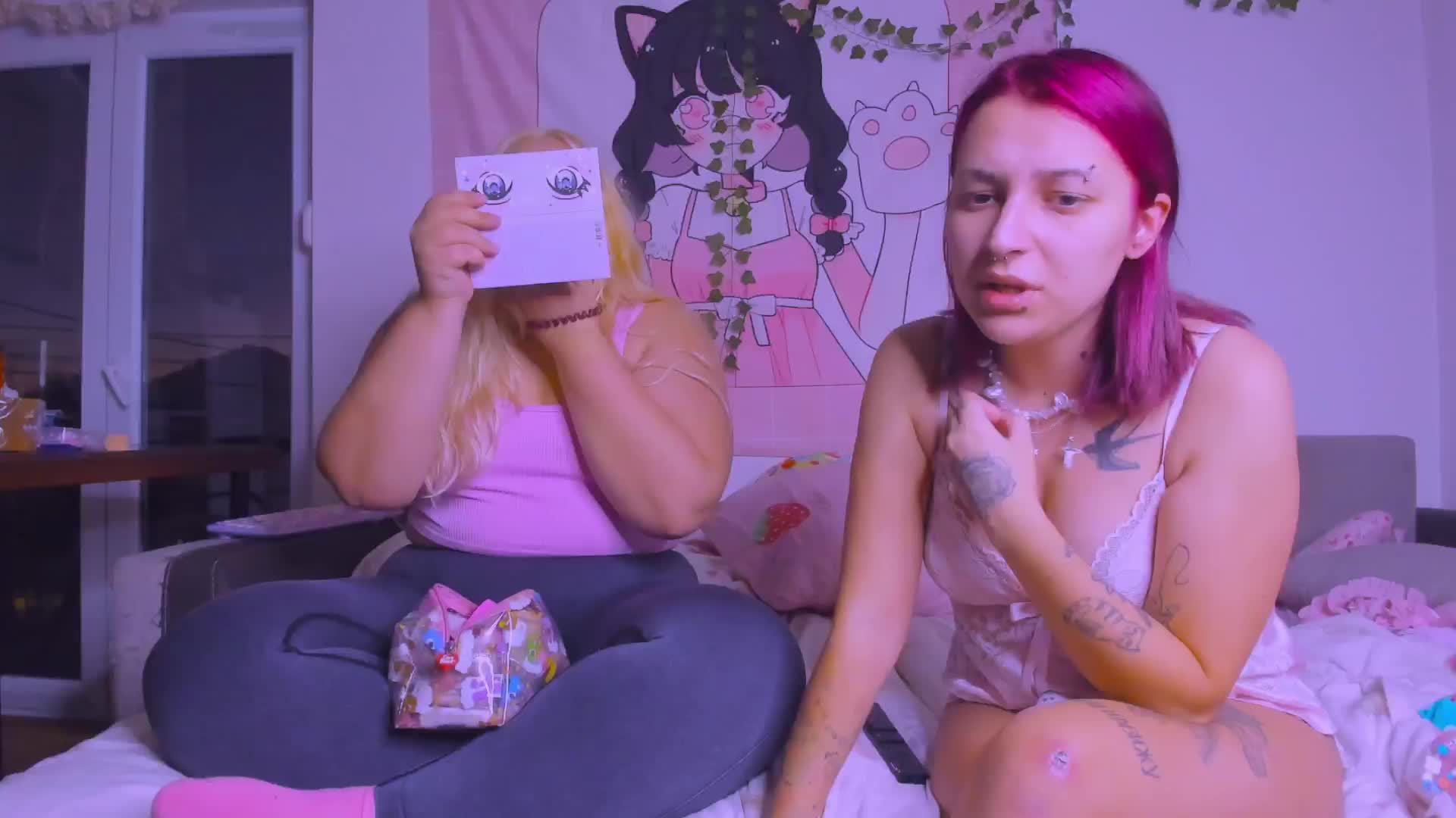 lanalova Cam Model Chat October 7, 2025