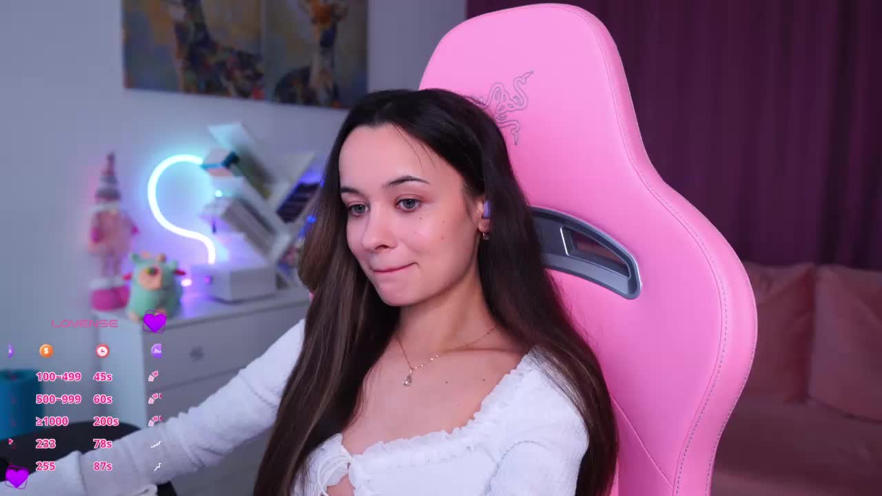 JuicyAngel Cam Model Chat October 7, 2025