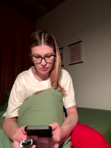 RinaCat Cam Model Chat October 7, 2025