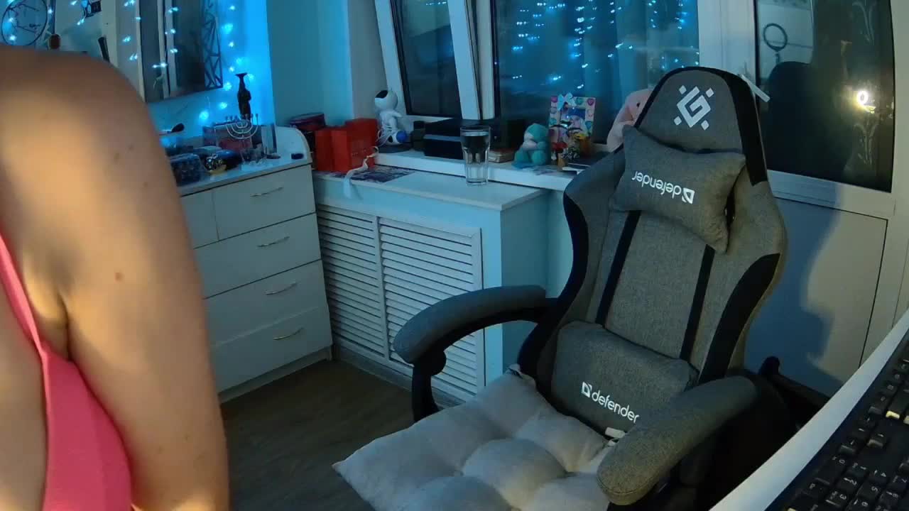 YayaTwist Cam Model Chat October 7, 2025