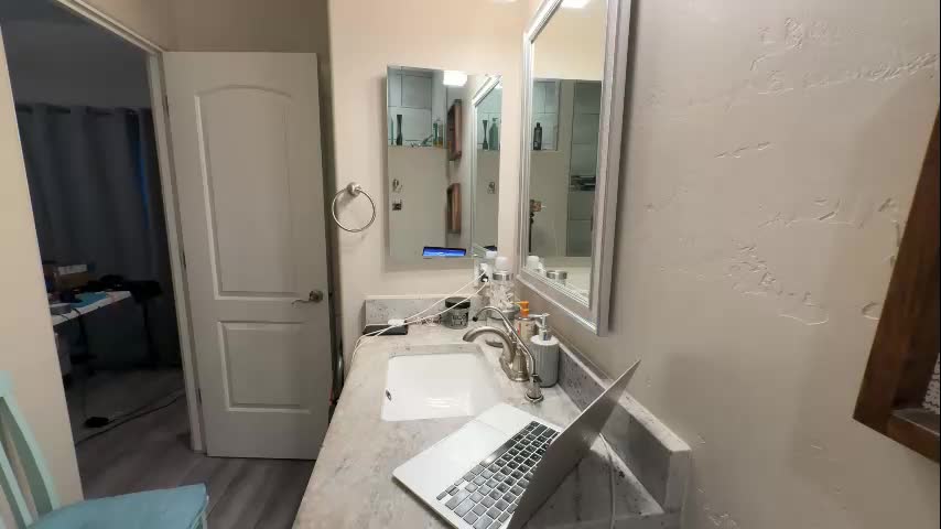 thedollysexy Cam Model Chat October 7, 2025