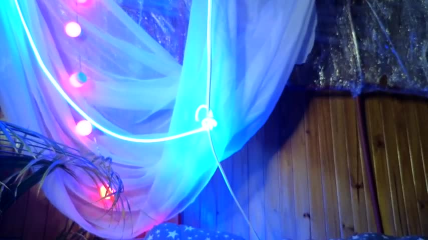 Jony_Marta Cam Model Chat October 7, 2025