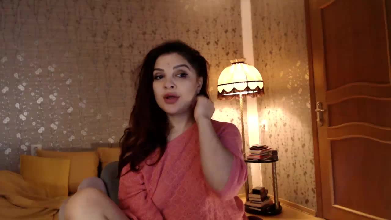 -BMECTE- Cam Model Chat October 7, 2025