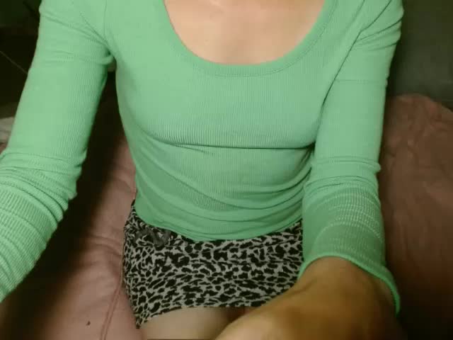 LorraineOSun Cam Model Chat October 7, 2025