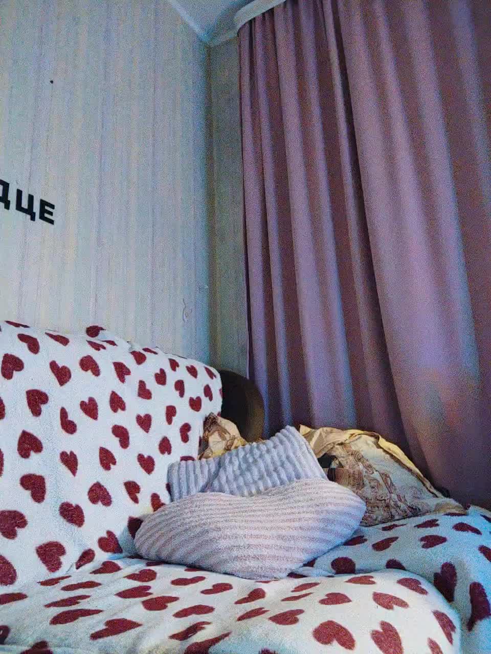 Blondi_Love Cam Model Chat October 7, 2025