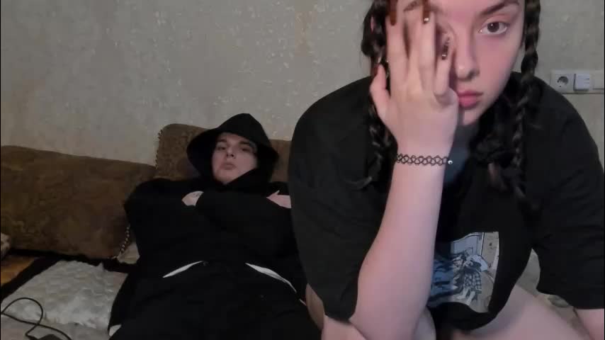 muuur_fam Cam Model Chat October 7, 2025