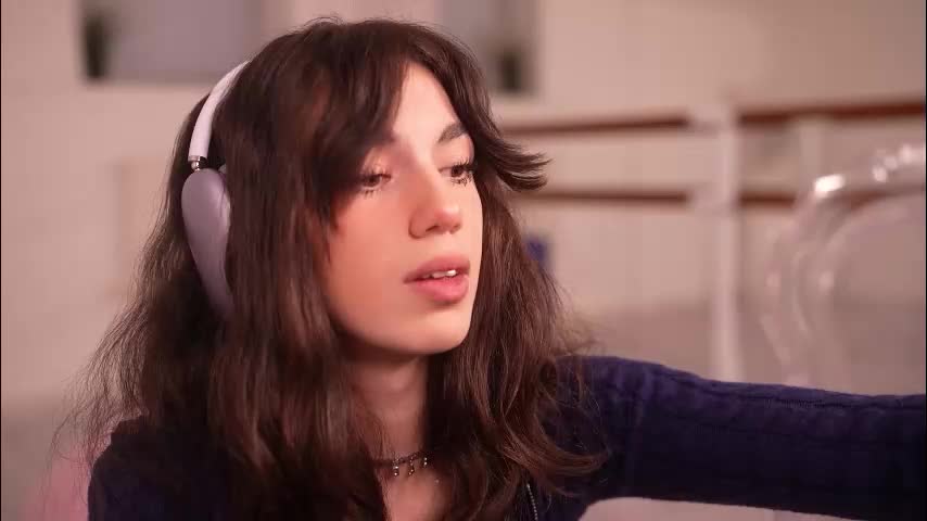 mystica_ Cam Model Chat October 7, 2025