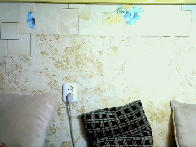 Gardener_of_Illusions Cam Model Chat October 7, 2025