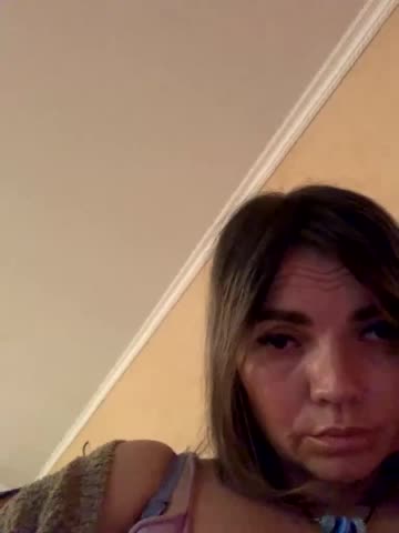 Ella-Pearlie Cam Model Chat October 7, 2025