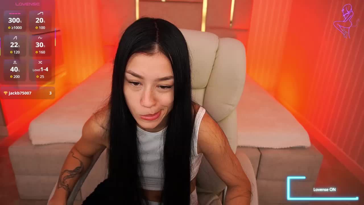 FataleNellie Cam Model Chat October 7, 2025