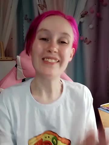 Fuzzy_Unicorn Cam Model Chat October 7, 2025