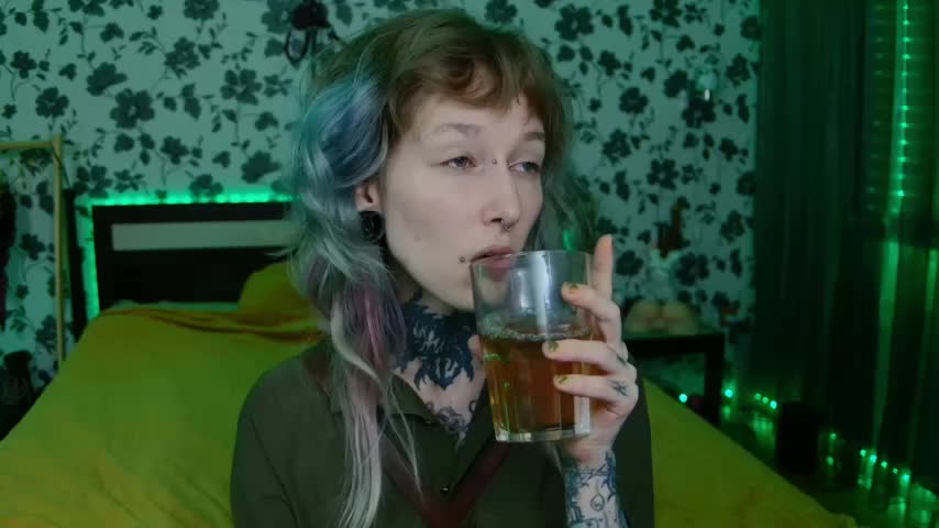 Littlespacemouse Cam Model Chat October 7, 2025