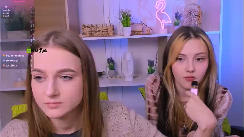 aria_moo Cam Model Chat October 7, 2025