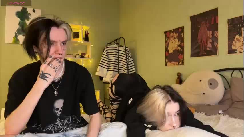 veryraretwins Cam Model Chat October 7, 2025