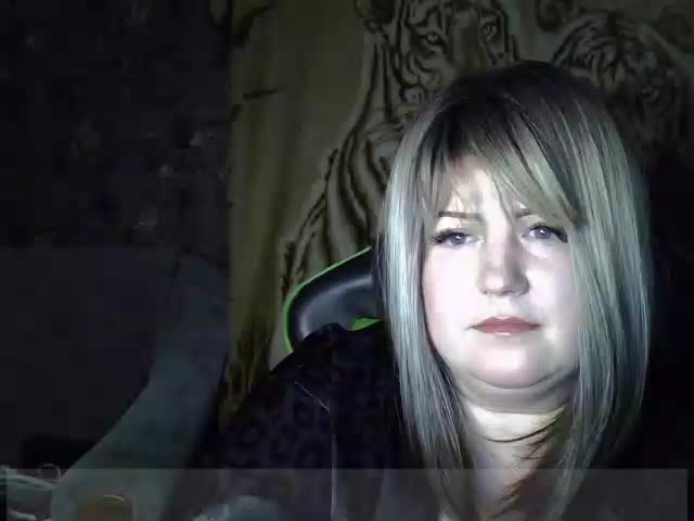 SanLuna Cam Model Chat October 7, 2025