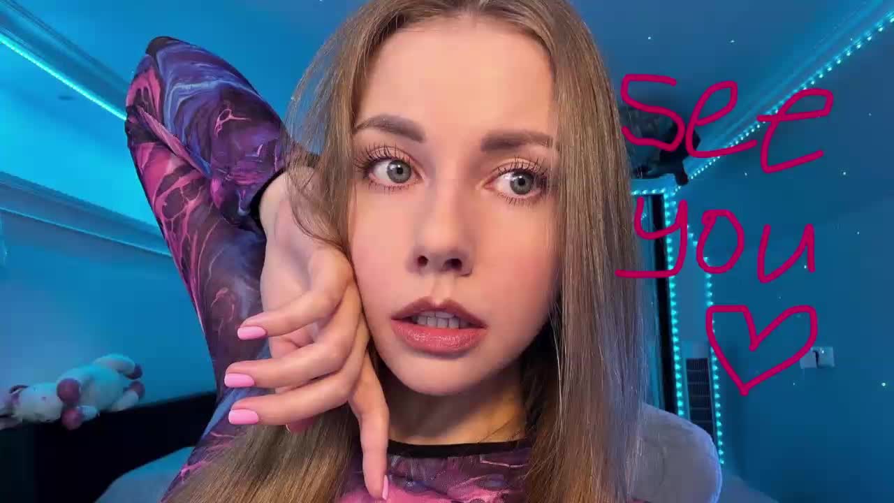 VikkiExtraCheese Cam Model Chat October 7, 2025