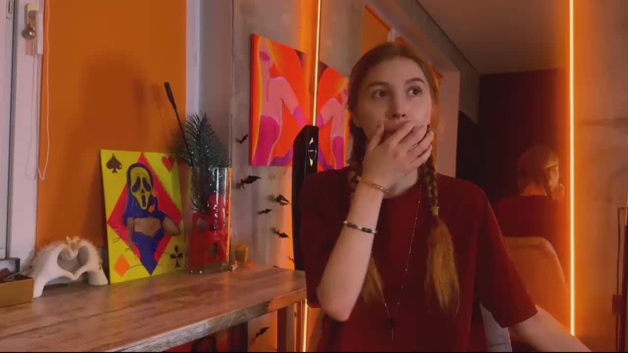 Na-izi Cam Model Chat October 7, 2025