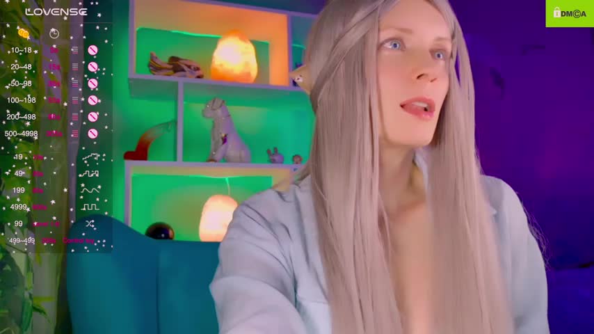 Flash_Summer Cam Model Chat October 7, 2025