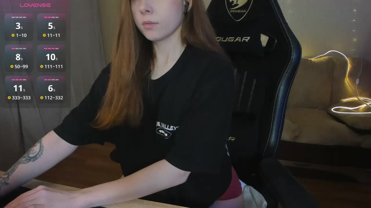 Giai Cam Model Chat October 7, 2025