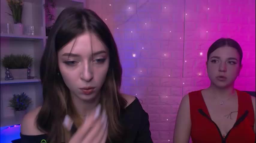 justcamila_ Cam Model Chat October 7, 2025