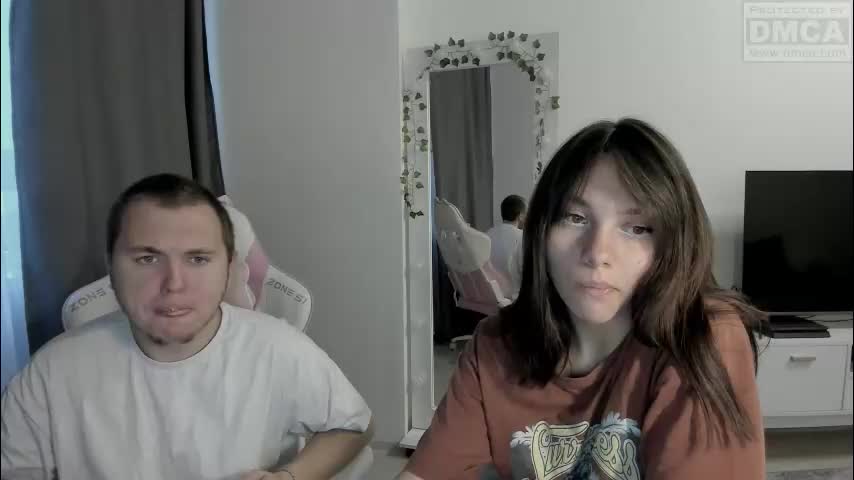 kesh_mne Cam Model Chat October 7, 2025