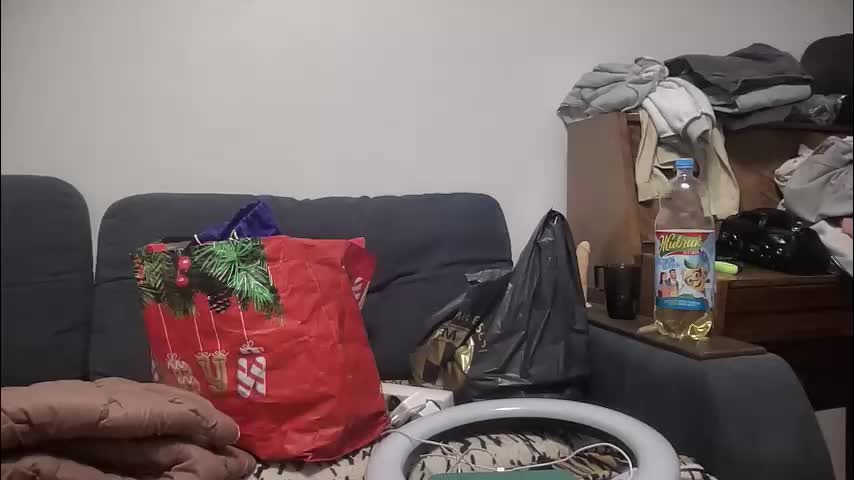 rosea_champagne Cam Model Chat October 7, 2025