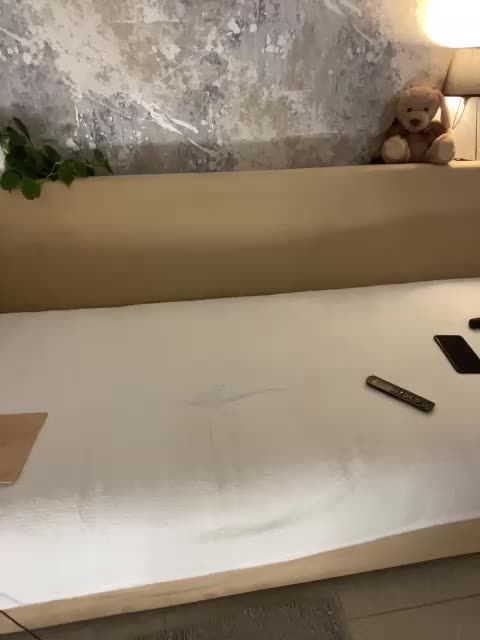 _I_123 Cam Model Chat October 7, 2025