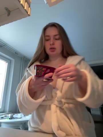 DeniMilkyyyyy Cam Model Chat October 7, 2025