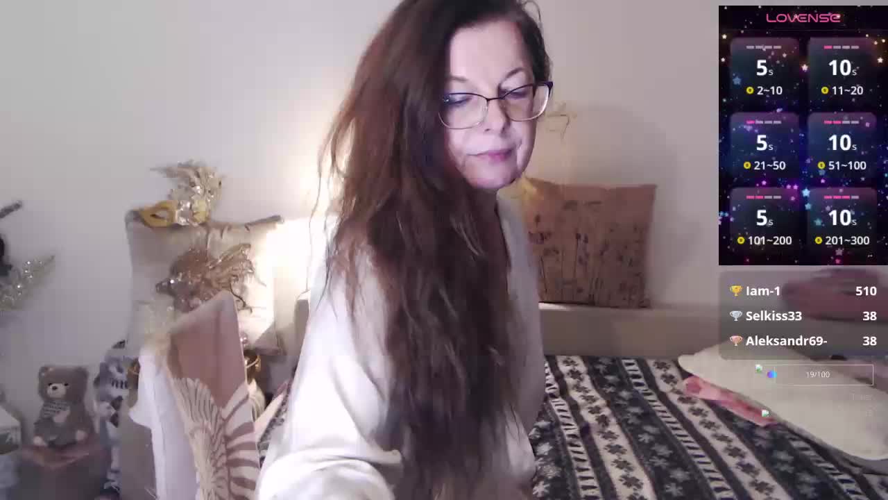 HelenBerg Cam Model Chat October 7, 2025